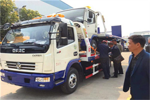 北辰区汽车道路救援拖车价格